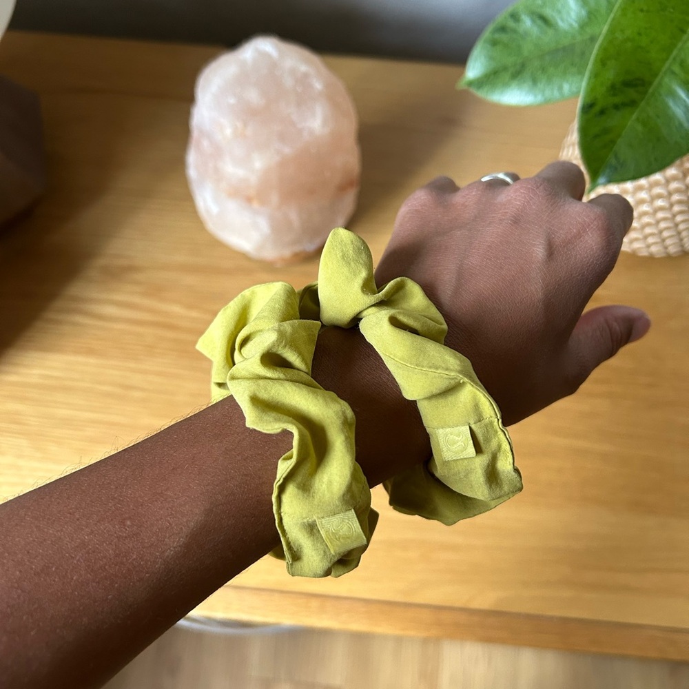 Lululemon Scrunchie
